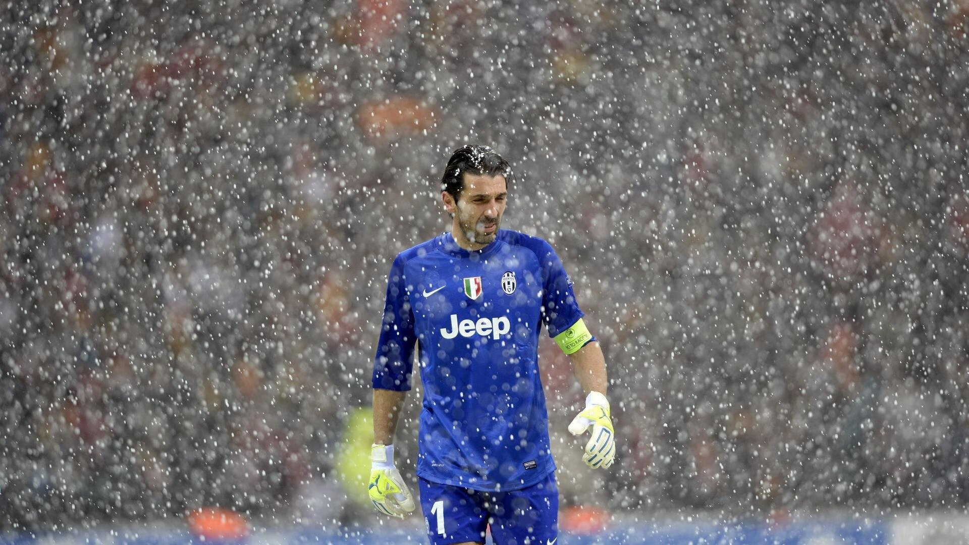 “安赫尔·巴尔博萨的攻守兼备与快节奏突破，成就美洲狮队的制胜利器”